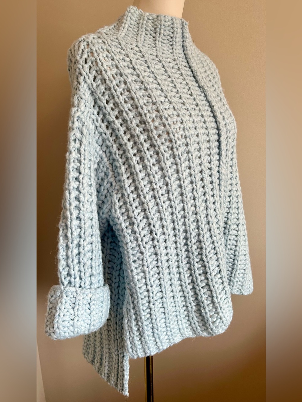 NWT-Saturday Sunday by Anthropologie Oversized Chunky Knit  Pullover in “Sky”